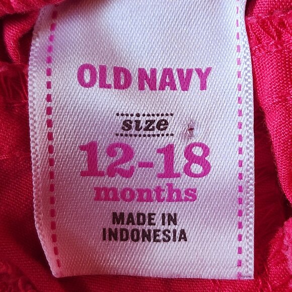 Old Navy Cute Pink Shorts With Pink Flower Buttons. Size 12-18 Months - Picture 6 of 6